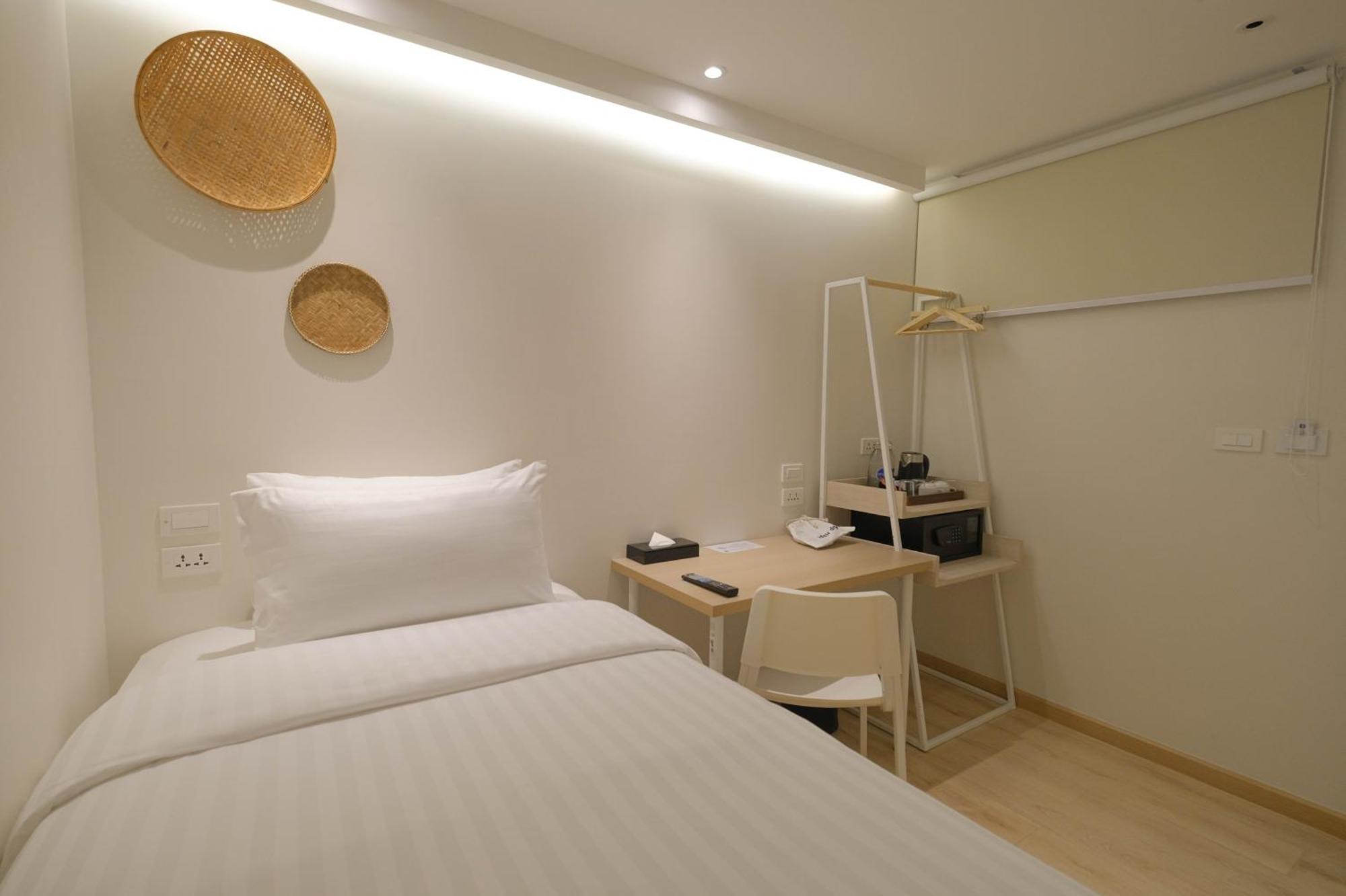 Simplestay Chatuchak, Surestay Collection By Best Western Бангкок Екстер'єр фото